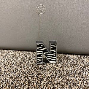 Letter N paper/photo holder and small frame